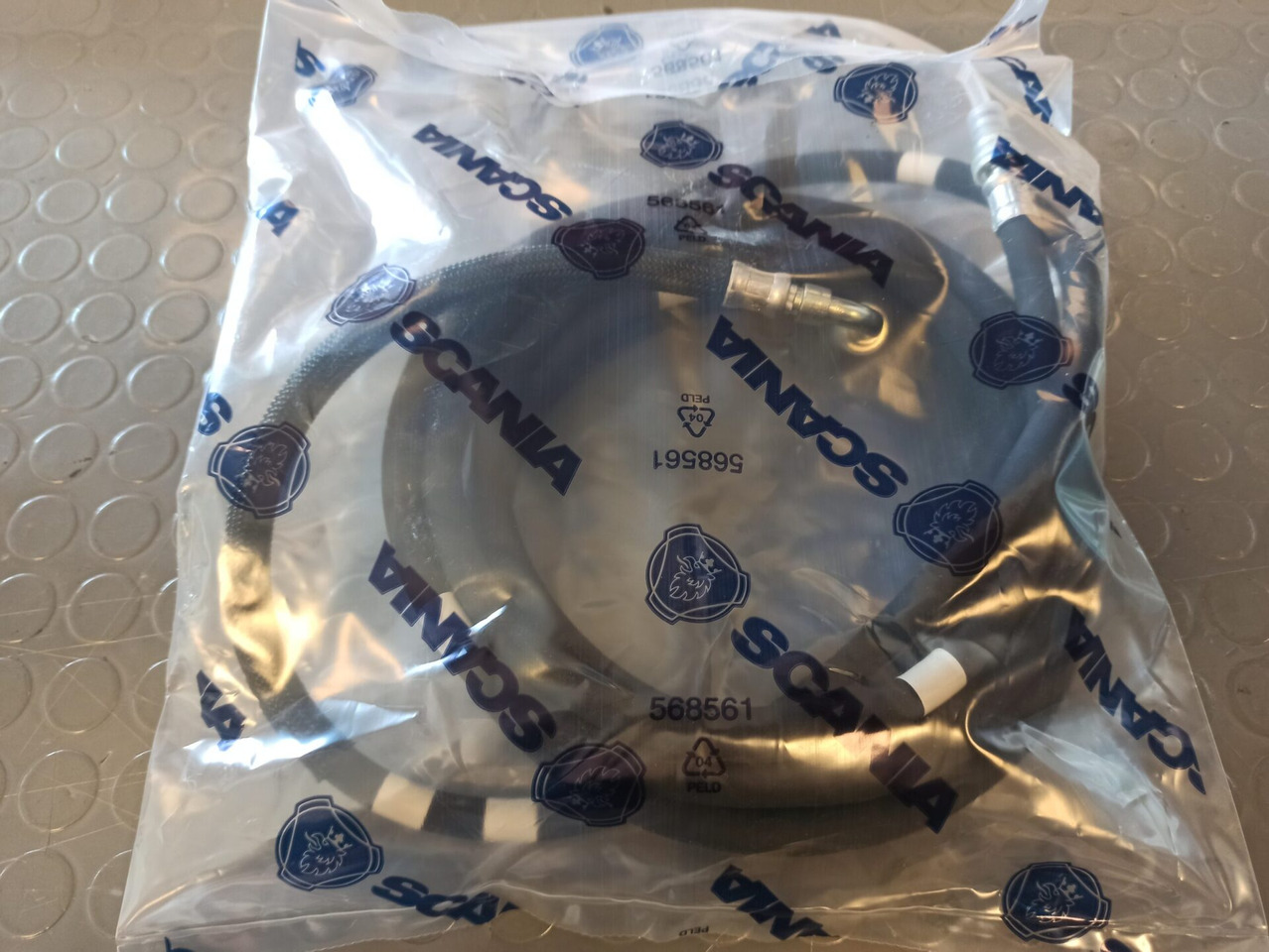 SCANIA CLUTCH HOSE - 2398578 - Коробка передач и запчасти для Грузовиков: фото 1