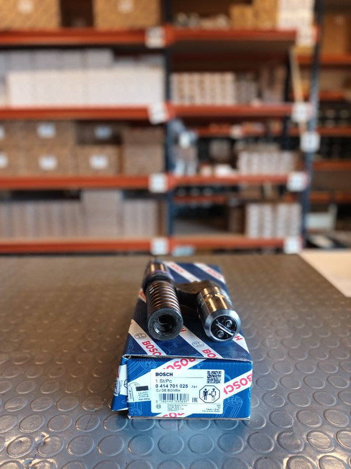 SCANIA UNIT INJECTOR - 0 414 701 025 - Распределитель впрыска для Грузовиков: фото 1