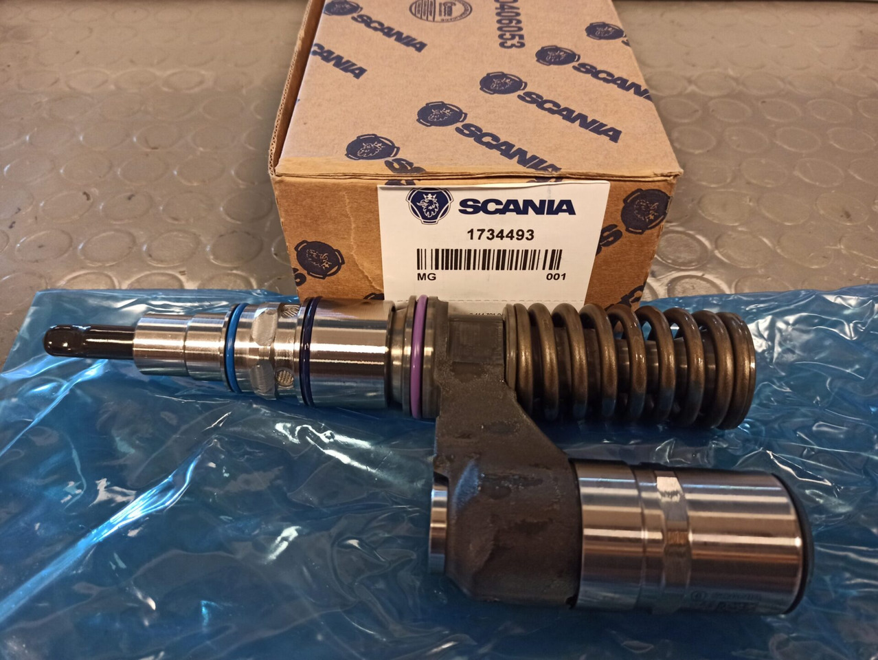 SCANIA UNIT INJECTOR - 1734493 - Распределитель впрыска для Грузовиков: фото 1 SCANIA UNIT INJECTOR - 1734493 - Распределитель впрыска для Грузовиков: фото 1