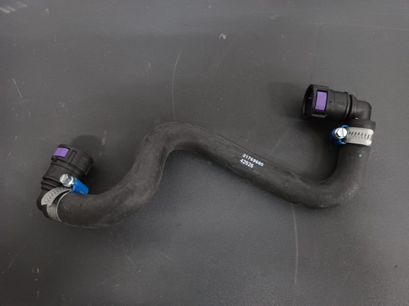 VOLVO HOSE - 21769680 - Тормозной шланг/ Трубопровод для Грузовиков: фото 1