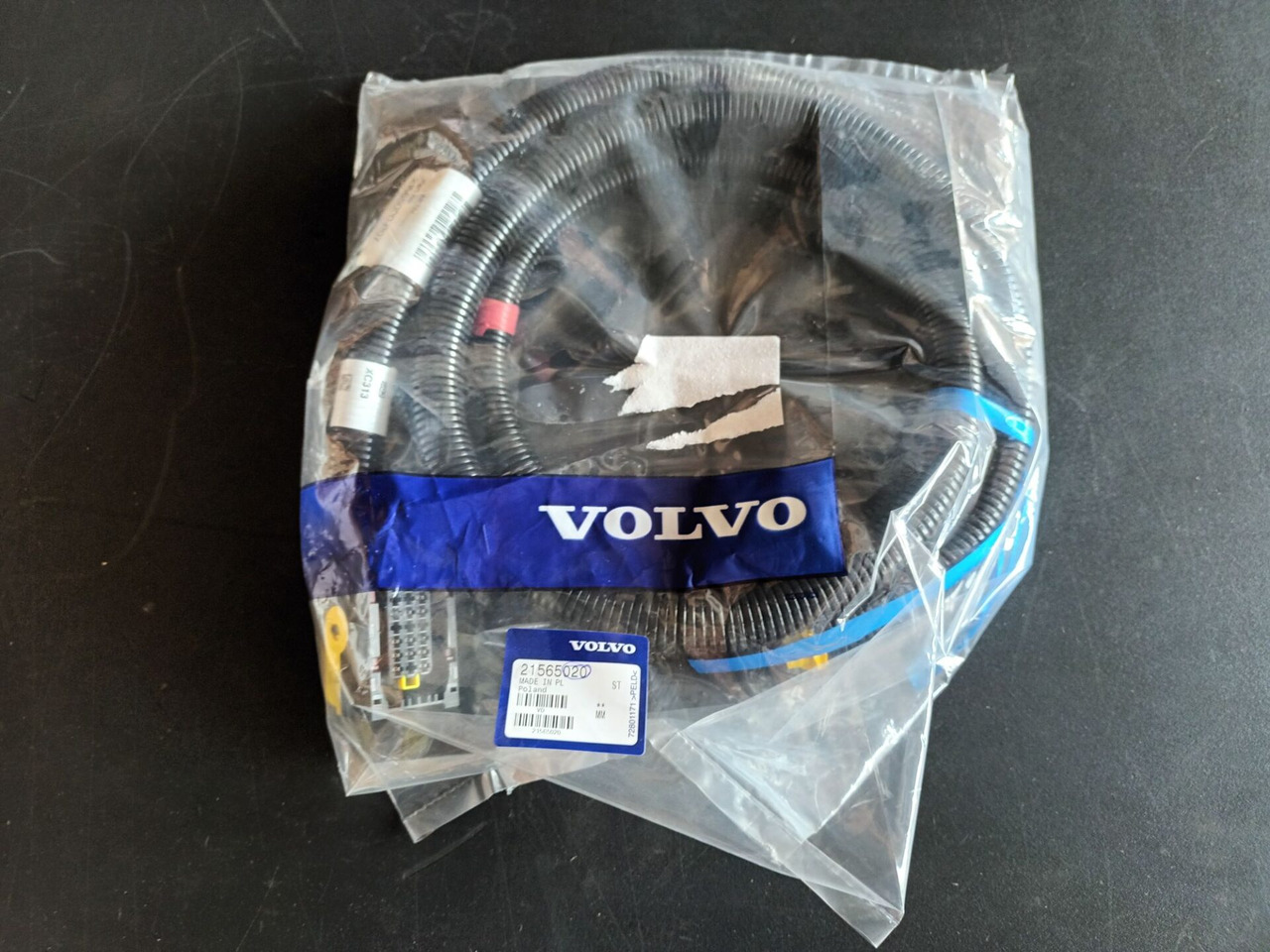 VOLVO WIRES - 21565020 - Кабели/ Провода для Грузовиков: фото 1 VOLVO WIRES - 21565020 - Кабели/ Провода для Грузовиков: фото 1