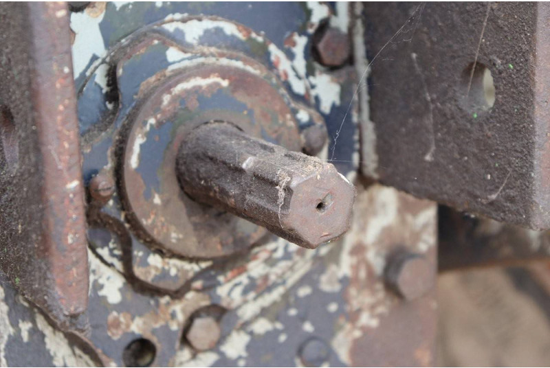 Трактор Deutz D6806: фото 15