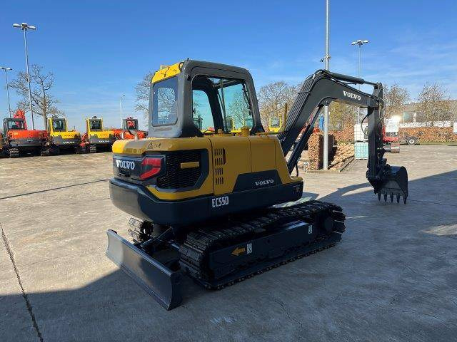 Volvo EC55D - Гусеничный экскаватор: фото 4 Volvo EC55D - Гусеничный экскаватор: фото 4