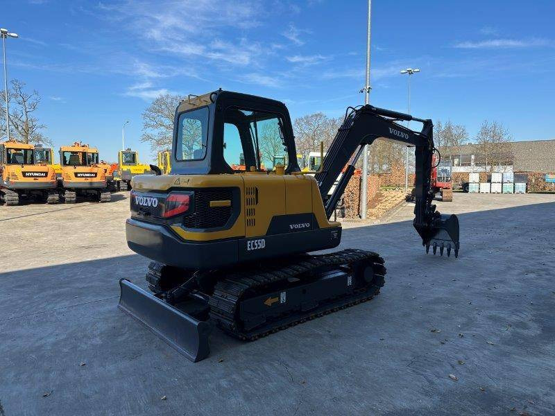 Volvo EC55D - Гусеничный экскаватор: фото 4 Volvo EC55D - Гусеничный экскаватор: фото 4