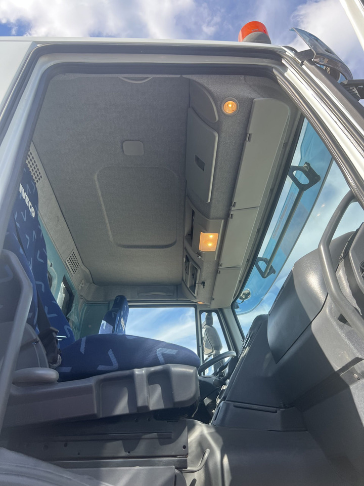 CAMION VOLQUETE IVECO TRAKKER 450 6X6 - Самосвал: фото 5 CAMION VOLQUETE IVECO TRAKKER 450 6X6 - Самосвал: фото 5