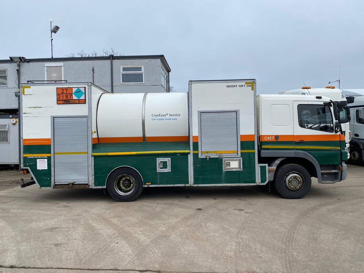 Грузовик-цистерна Mercedes-Benz Atego 1322 CO2 FLOWCOM 3000: фото 1 Грузовик-цистерна Mercedes-Benz Atego 1322 CO2 FLOWCOM 3000: фото 1