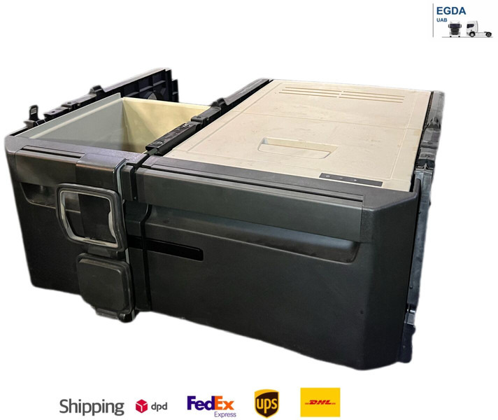 Volvo  - Кабина и интерьер: фото 1