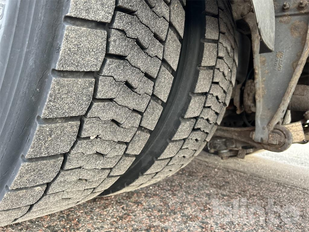 Грузовик VOLVO FM-340 4X2: фото 37