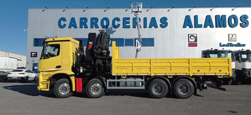 Mercedes Arocs 4140 - Грузовик бортовой/ Платформа, Автоманипулятор: фото 1 Mercedes Arocs 4140 - Грузовик бортовой/ Платформа, Автоманипулятор: фото 1