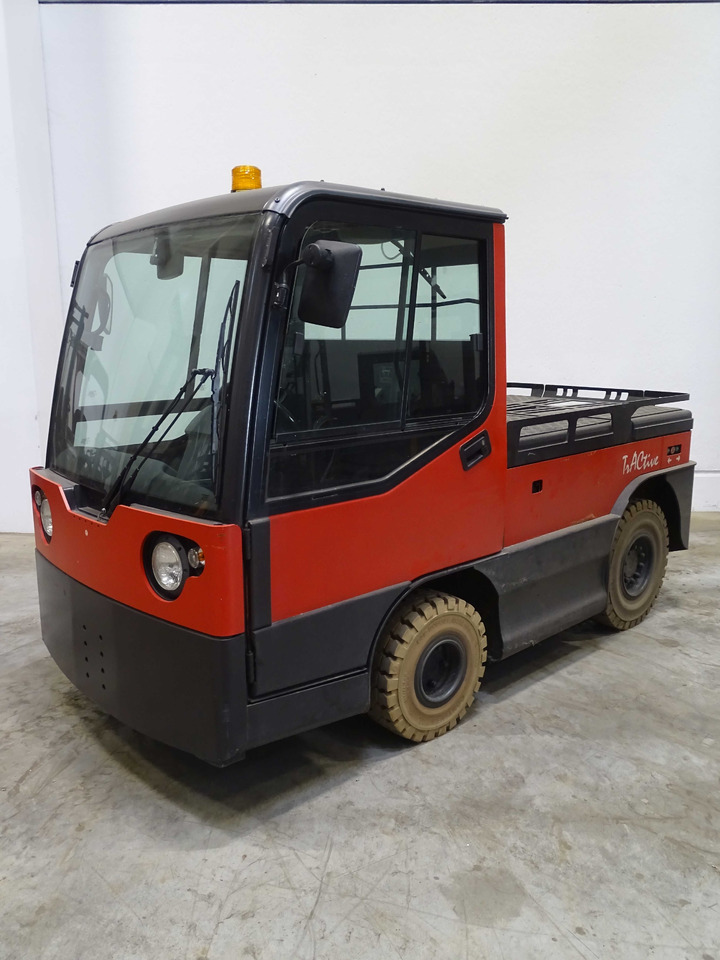 Linde P250 - Складской тягач: фото 1 Linde P250 - Складской тягач: фото 1