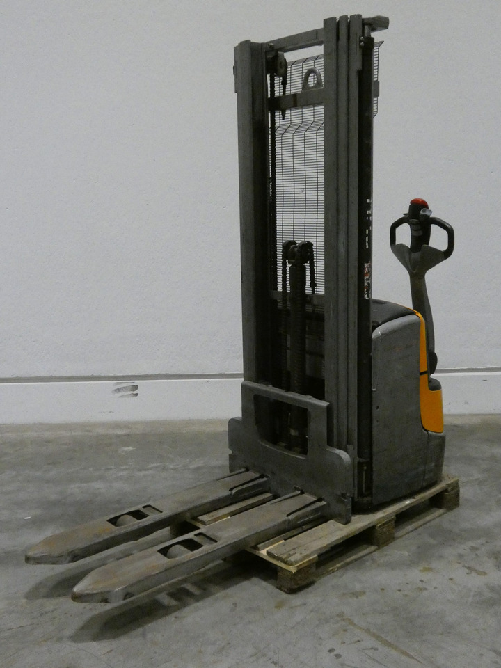 Still EXV14C - Штабелер: фото 1