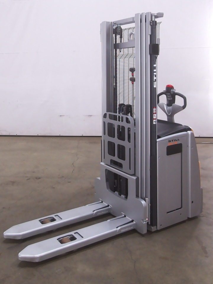 Still EXV16/BATT.NEU - Штабелер: фото 1