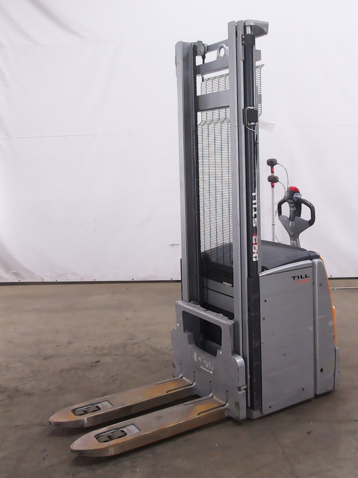 Still EXV20 - Штабелер: фото 1