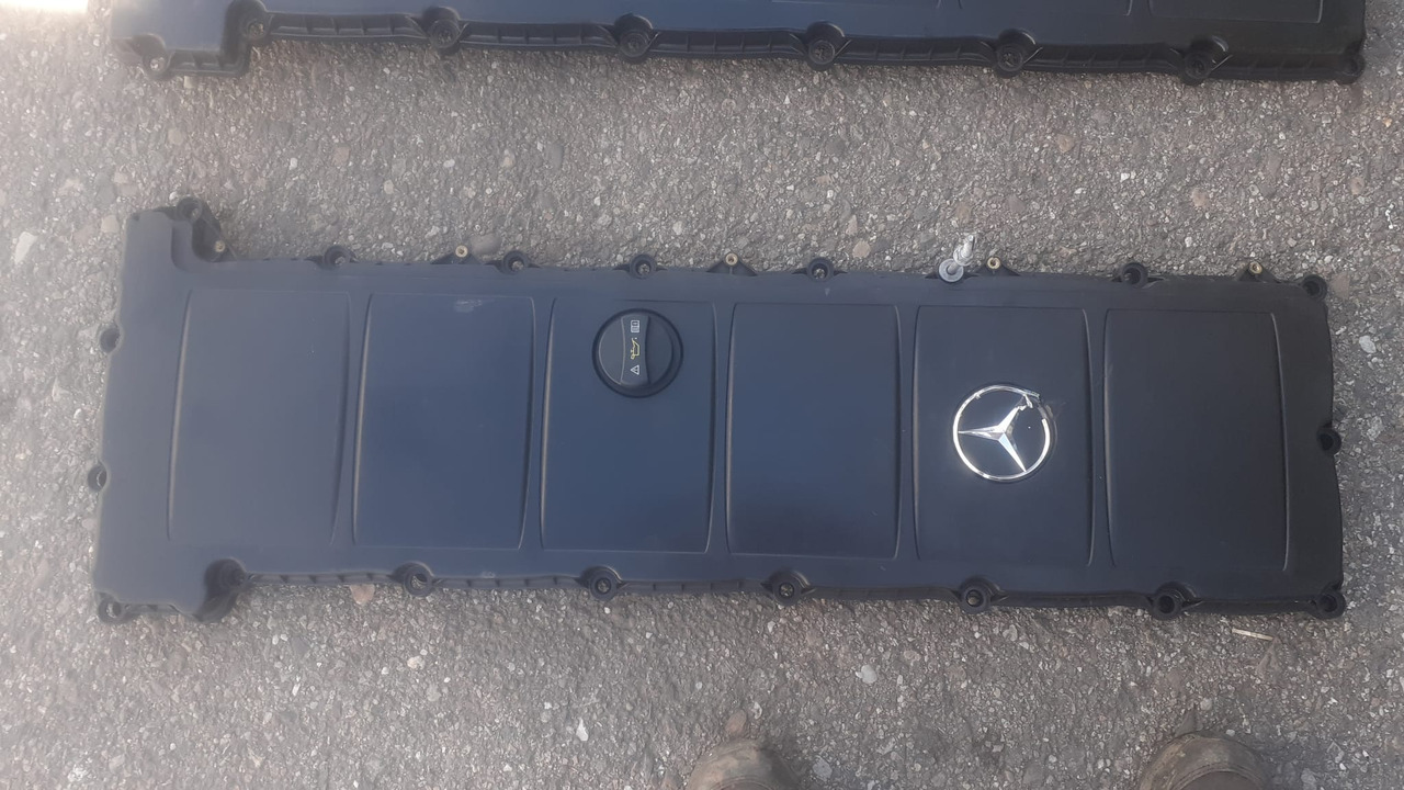 Mercedes Actros Cylinderhead Cover A4700100230 - Запчасти для Грузовиков: фото 1 Mercedes Actros Cylinderhead Cover A4700100230 - Запчасти для Грузовиков: фото 1