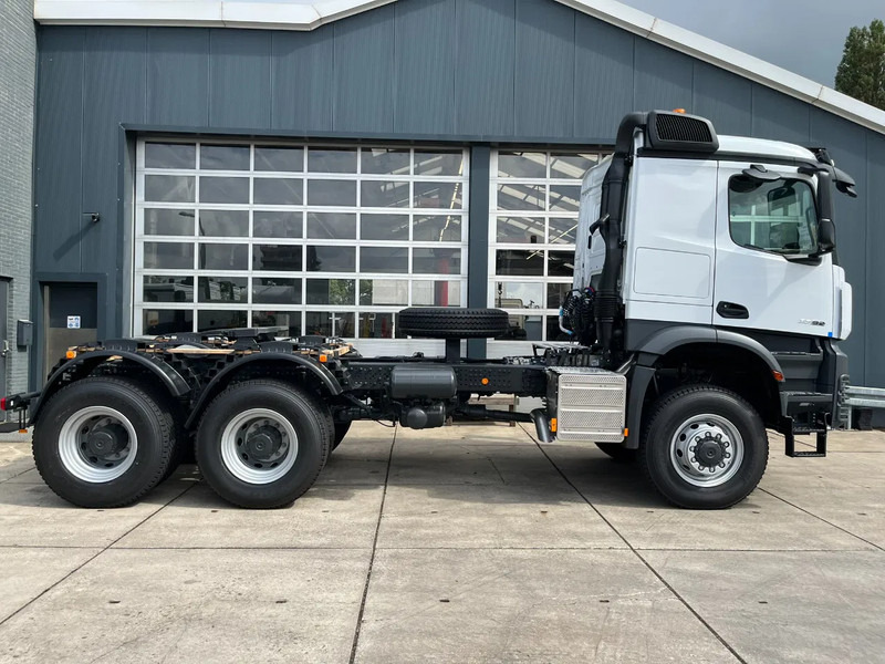 Mercedes-Benz Arocs 4058 AS 6x6 Tractor Head 180T Push Pull (Pre order) в лизинг Mercedes-Benz Arocs 4058 AS 6x6 Tractor Head 180T Push Pull (Pre order): фото 6