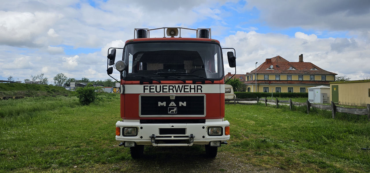 MAN 12.232 Feuerwehr Firetruck Autobomba - Пожарная машина: фото 2 MAN 12.232 Feuerwehr Firetruck Autobomba - Пожарная машина: фото 2