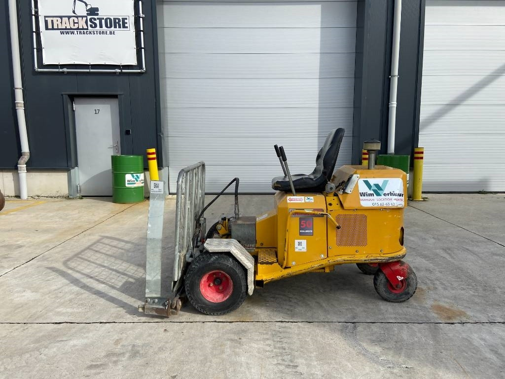 Knikmops 50  - Компактный фронтальный погрузчик: фото 1