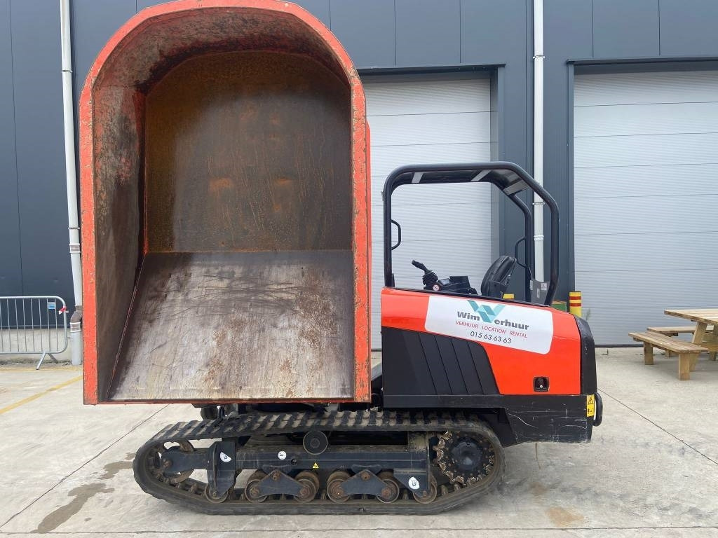 Kubota KC 300 - Гусеничный самосвал: фото 1 Kubota KC 300 - Гусеничный самосвал: фото 1